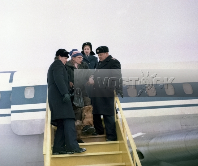 Аэропорт со служебного входа (1986)