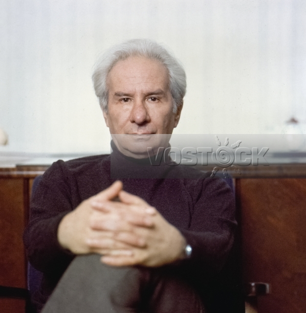 Александр Володин