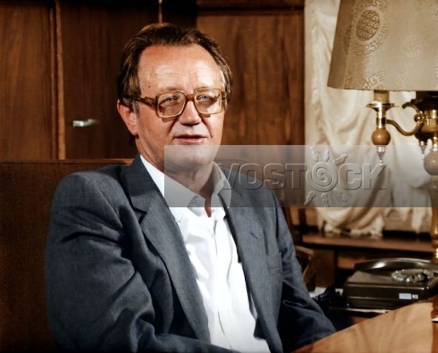 Алесь Адамович