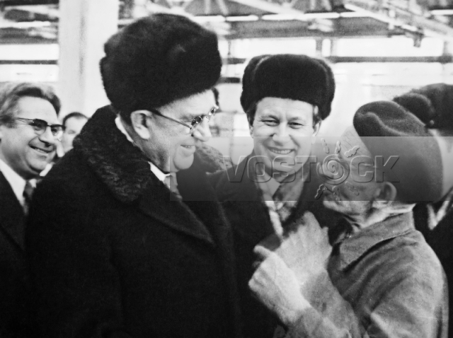 Андропов. Страницы жизни (1985)