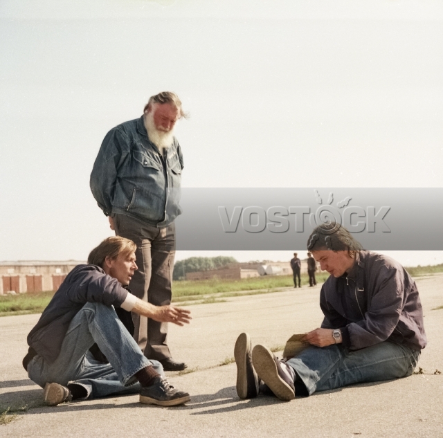 Балаган (1990)