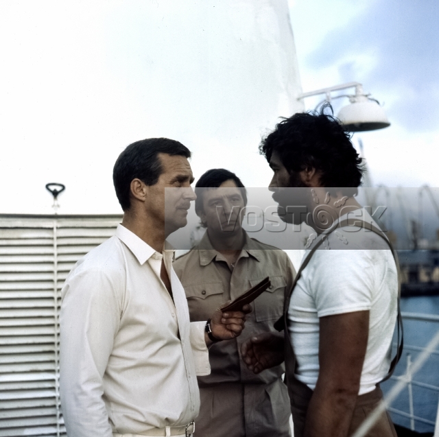 Бармен из "Золотого якоря" (1986)