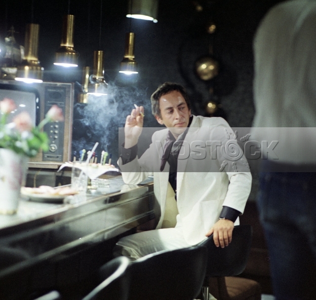 Бармен из "Золотого якоря" (1986)