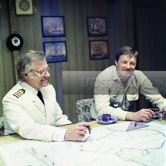 Бармен из "Золотого якоря" (1986)