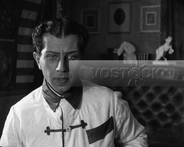 Белое и черное (1918)