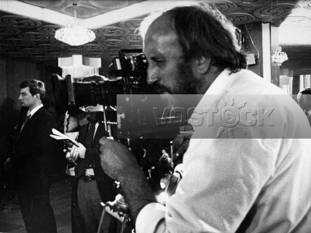 Береги этот вечный свет (1981)