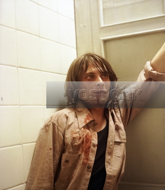 Без мундира (1988)