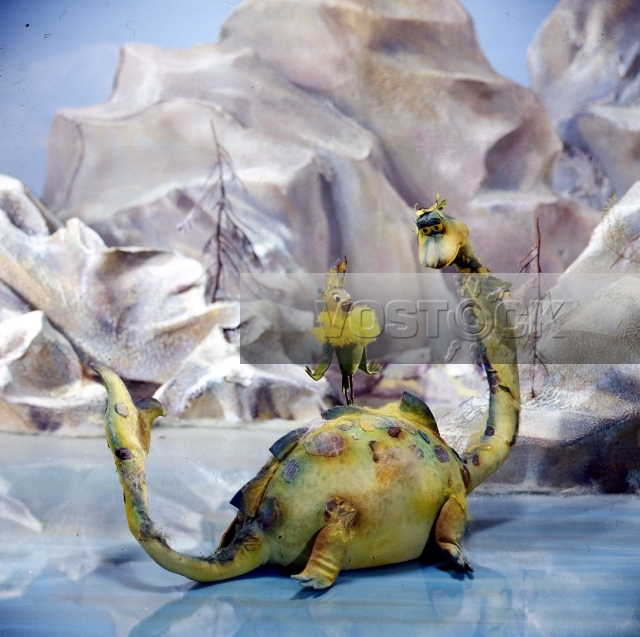 Боцман и попугай (1982)