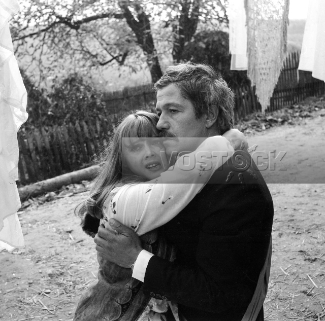 Будь счастлива, Юлия! (1983)