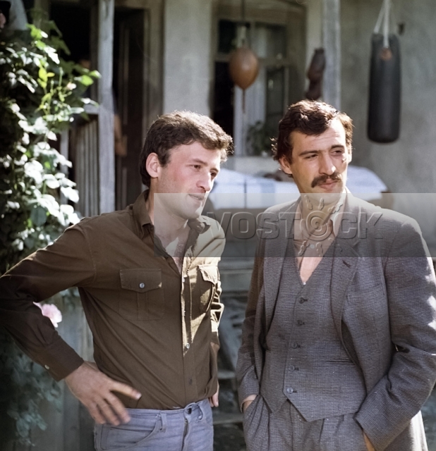 Бьют-беги (1983)