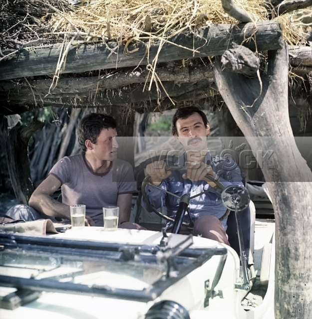 Бьют-беги (1983)