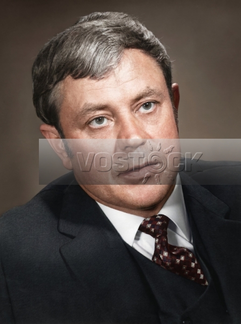 Донатас Банионис