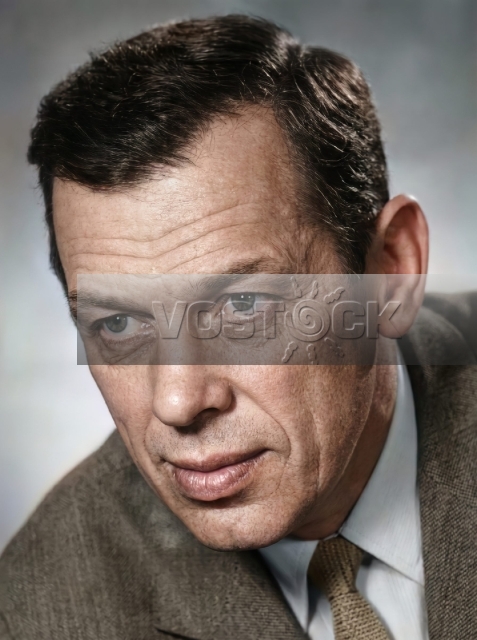 Георгий Жжёнов
