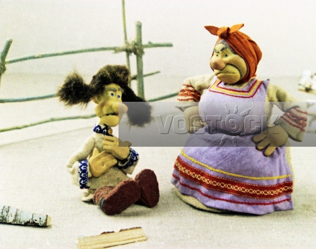 Как старик наседкой был (1983)