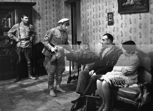 Комиссар (1967)