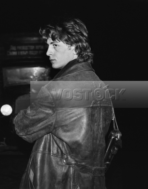 Коршуны добычей не делятся (1988)