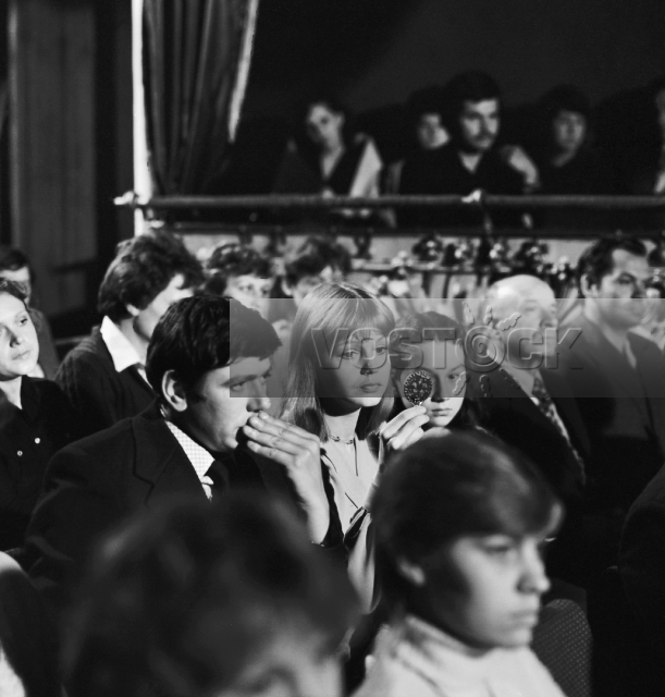 Культпоход в театр (1982)