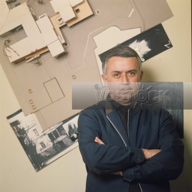 Тенгиз Абуладзе