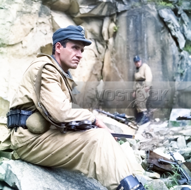 В двух шагах от Рая (1984)