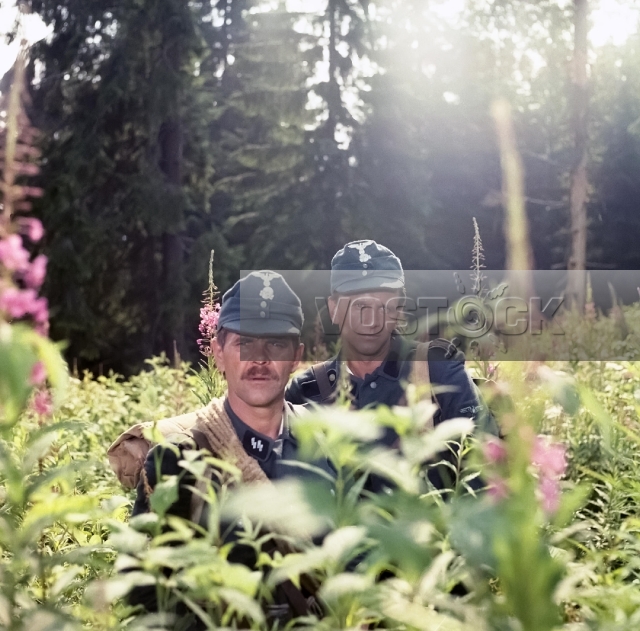 В двух шагах от Рая (1984)