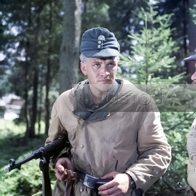 В двух шагах от Рая (1984)