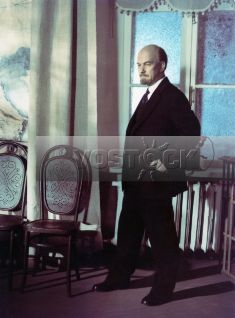 В Крыму не всегда лето (1987)