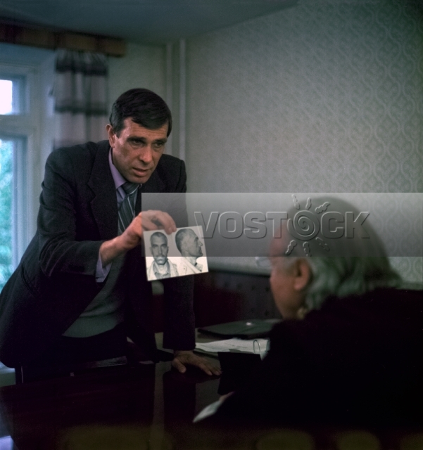 В полосе прибоя (1990)