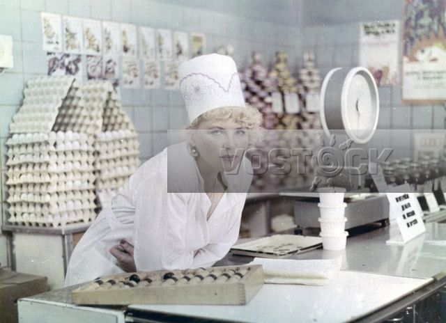 В полосе прибоя (1990)