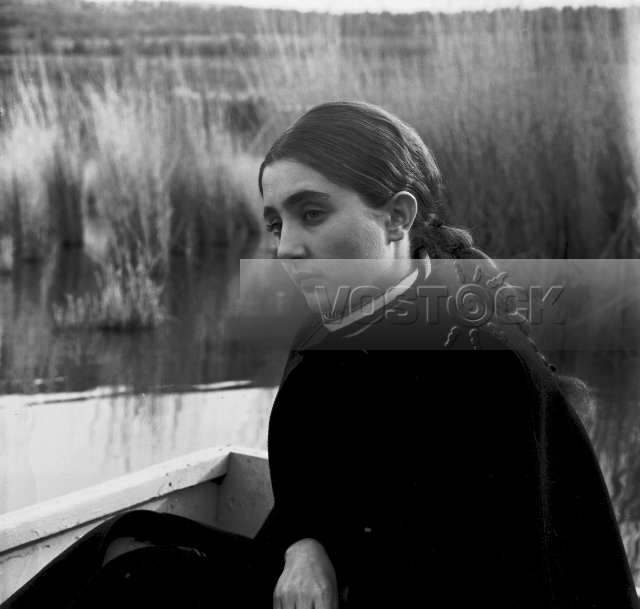 Весна проходит (1983)