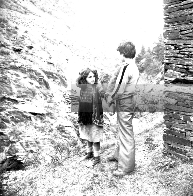 Весна проходит (1983)