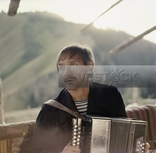 Выше гор (1988)